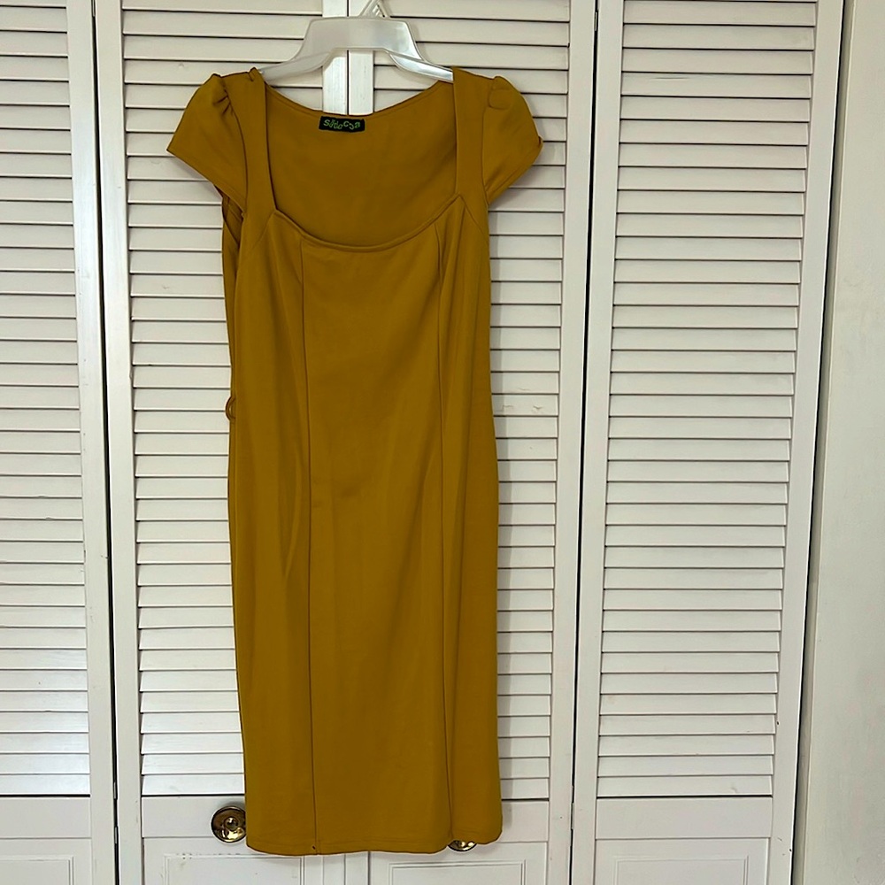 Super Cute Yellow Dress for any occasion